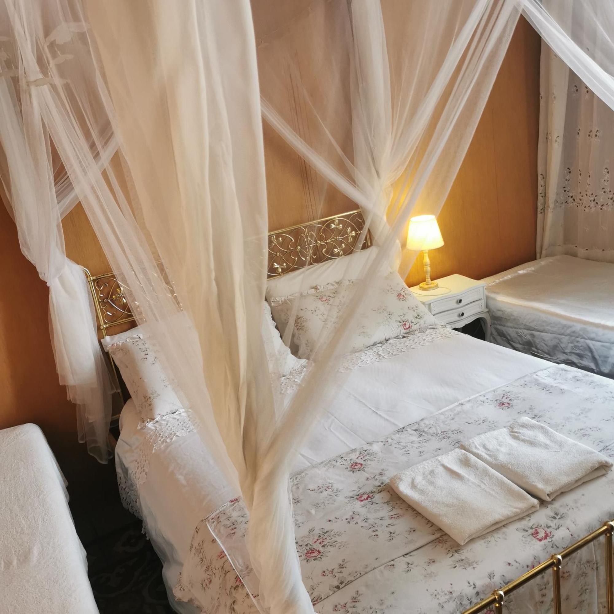 Albisola Bed And Breakfast アルビソーラ・スペリオーレ エクステリア 写真