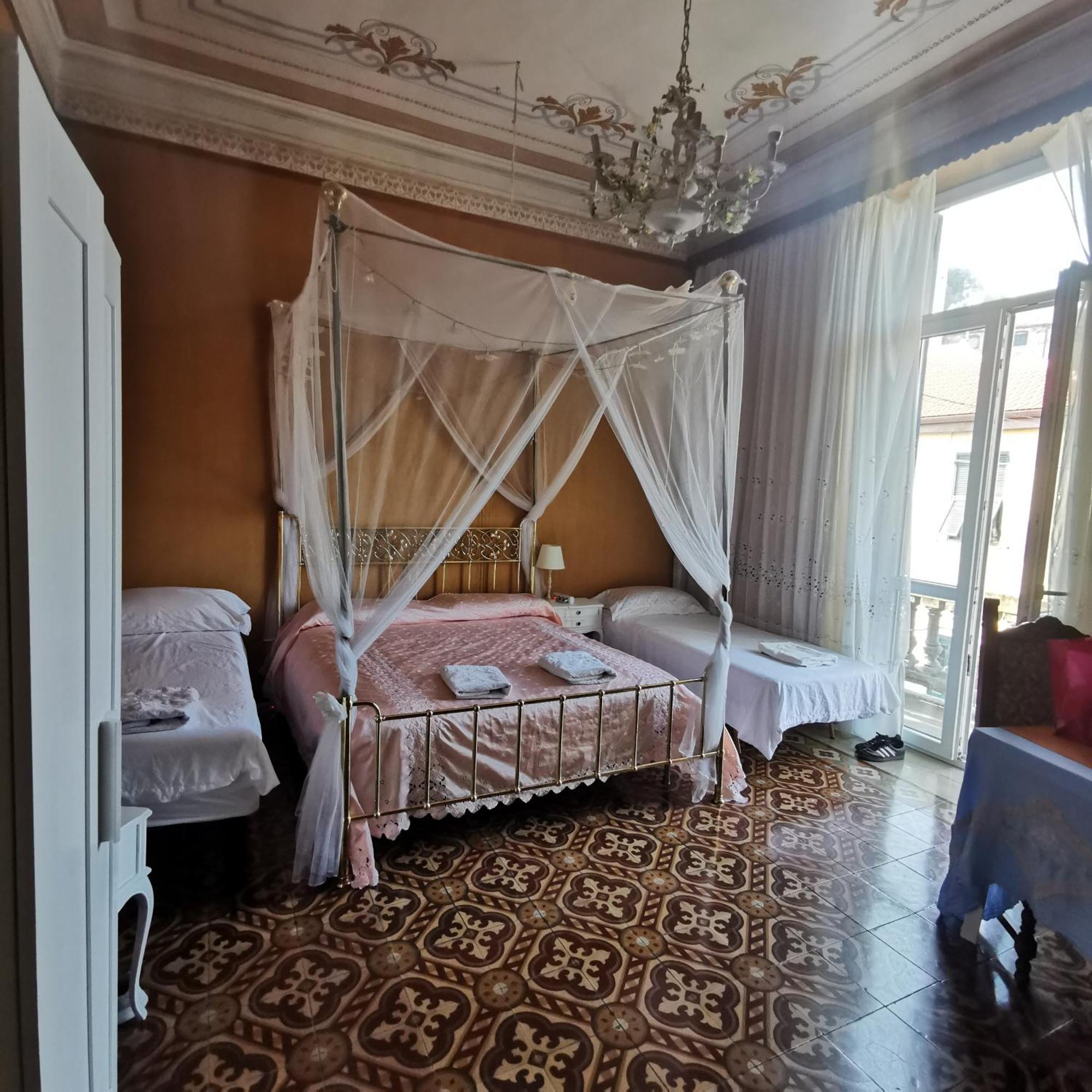 Albisola Bed And Breakfast アルビソーラ・スペリオーレ エクステリア 写真