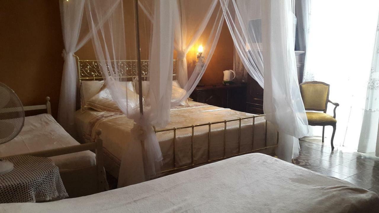 Albisola Bed And Breakfast アルビソーラ・スペリオーレ エクステリア 写真